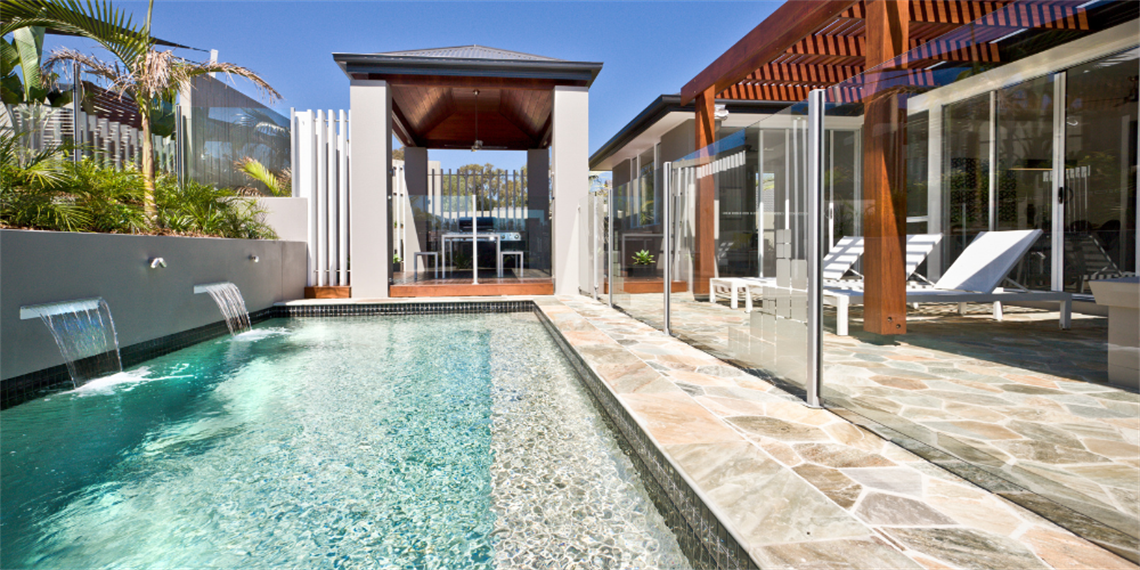 Pool fence.png
