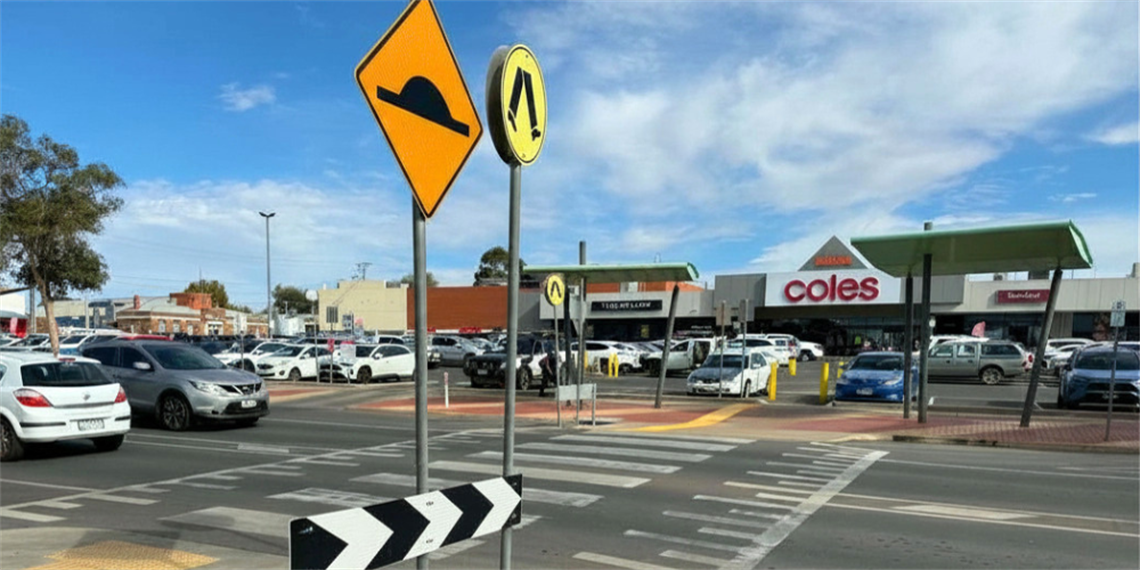 Pedestrian crossing