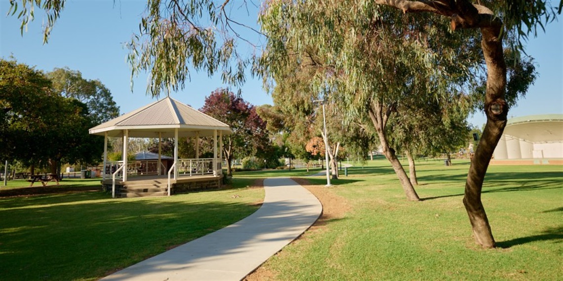 Riverside Park 