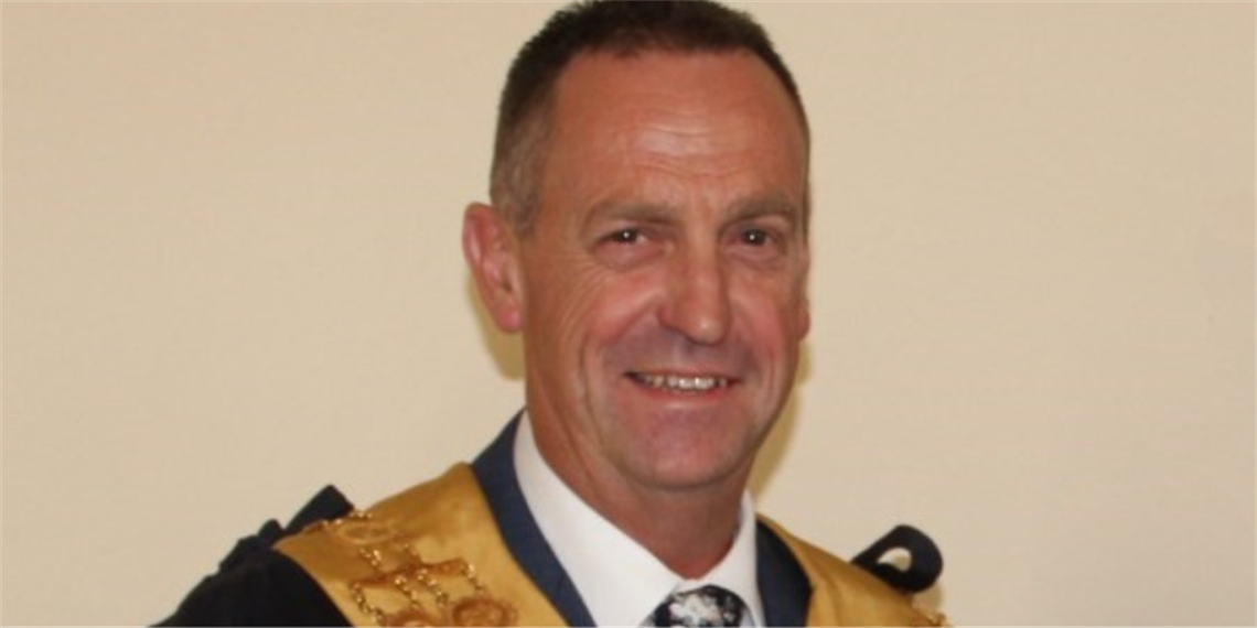 Mayor Stuart King