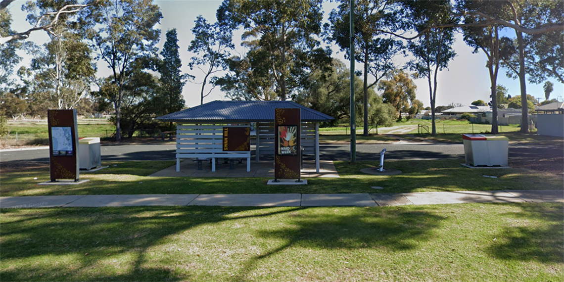 Swan Hill Information Bay